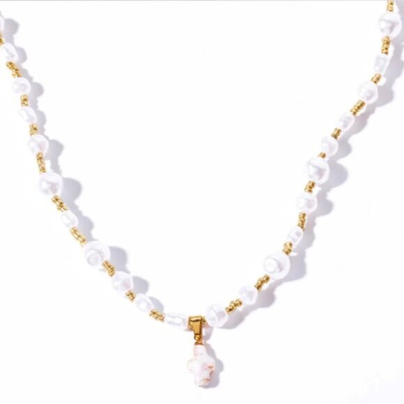 Delicate Baroque Pearl Cross Necklace for Women Shell Necklace Retro - Picture 2 of 2